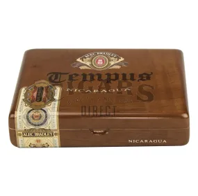 Alec Bradley Tempus Nicaragua Centuria Churchill